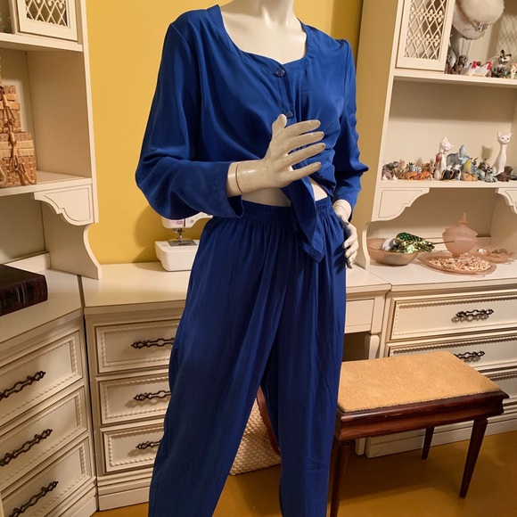 Vintage S.G. Sport cobalt pantsuit. - Picture 2 of 8